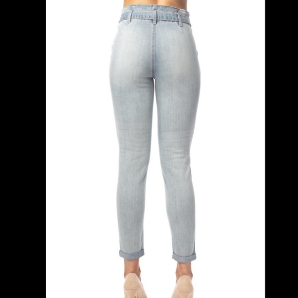 NWT Almost Famous Jeans Super High Rise Crop Trouser Belt Distressed denim sz 9 - Picture 14 of 15